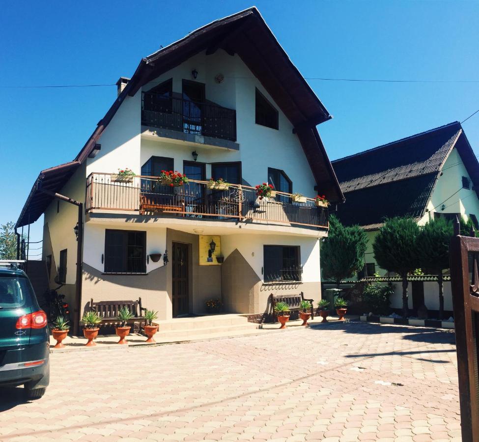 Casa Alberta Aknasugatag Kültér fotó